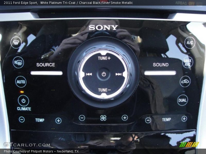 Controls of 2011 Edge Sport