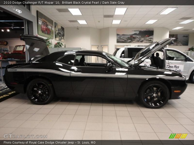 Brilliant Black Crystal Pearl / Dark Slate Gray 2010 Dodge Challenger R/T Mopar '10