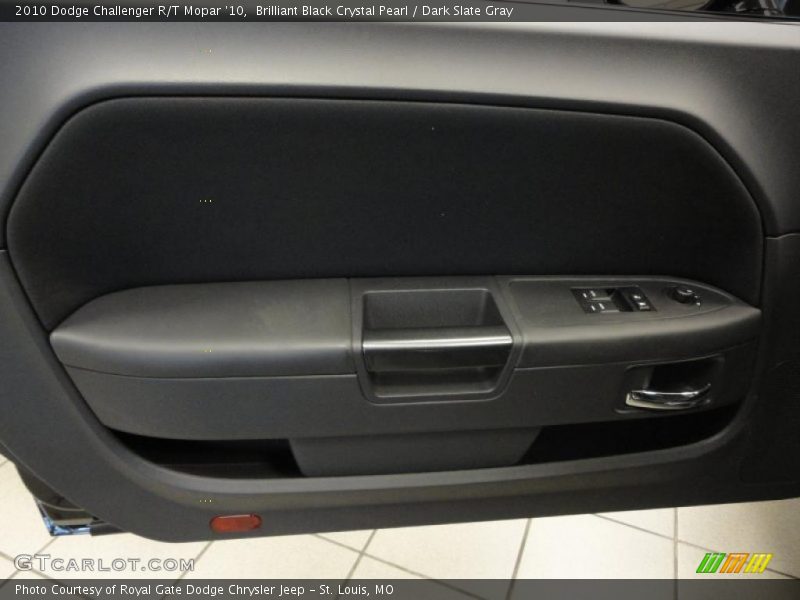 Door Panel of 2010 Challenger R/T Mopar '10