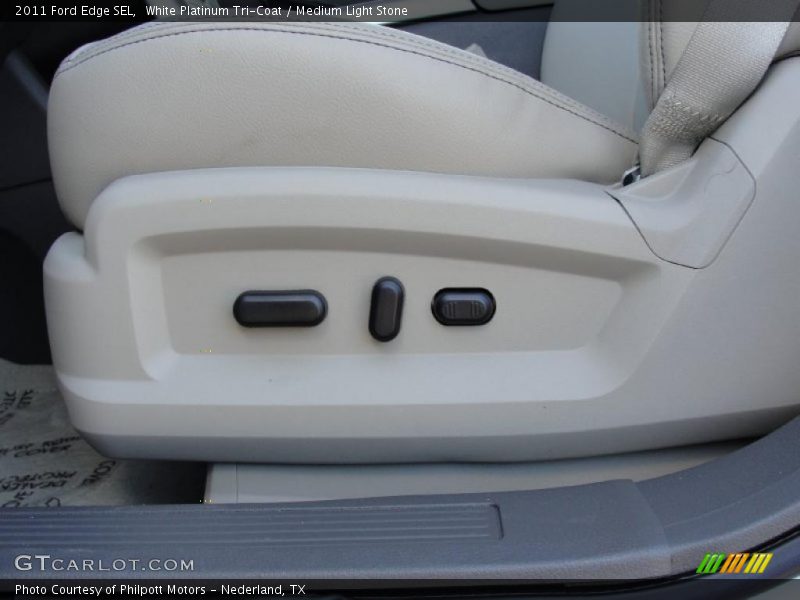 White Platinum Tri-Coat / Medium Light Stone 2011 Ford Edge SEL