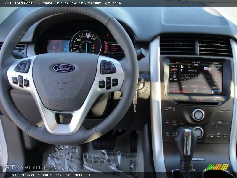 White Platinum Tri-Coat / Medium Light Stone 2011 Ford Edge SEL