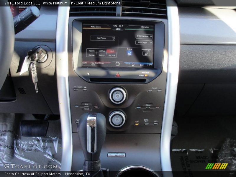 White Platinum Tri-Coat / Medium Light Stone 2011 Ford Edge SEL