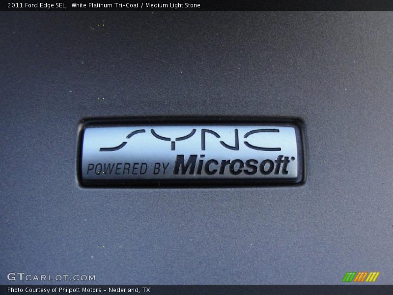 White Platinum Tri-Coat / Medium Light Stone 2011 Ford Edge SEL
