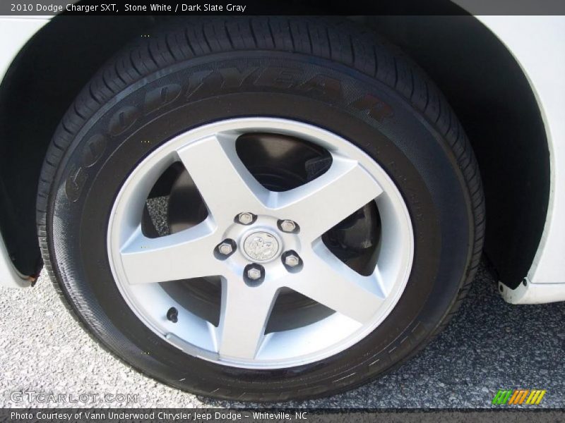 Stone White / Dark Slate Gray 2010 Dodge Charger SXT