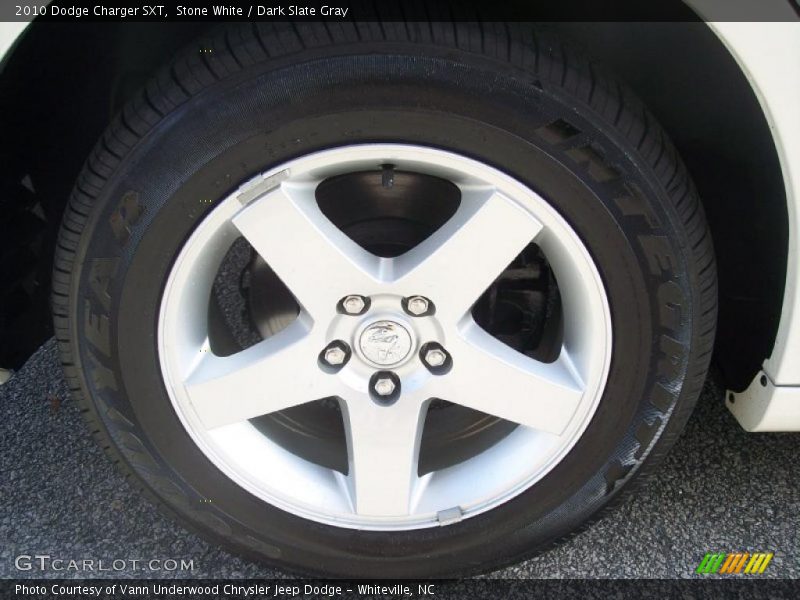 Stone White / Dark Slate Gray 2010 Dodge Charger SXT