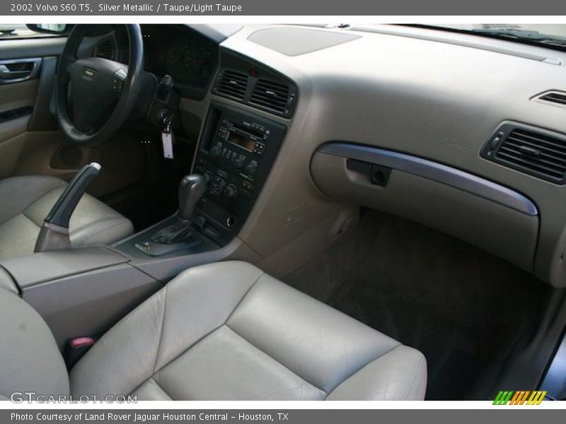 Silver Metallic / Taupe/Light Taupe 2002 Volvo S60 T5