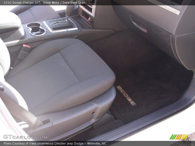 Stone White / Dark Slate Gray 2010 Dodge Charger SXT