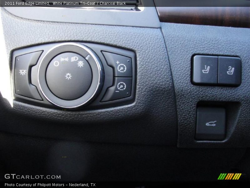 White Platinum Tri-Coat / Charcoal Black 2011 Ford Edge Limited