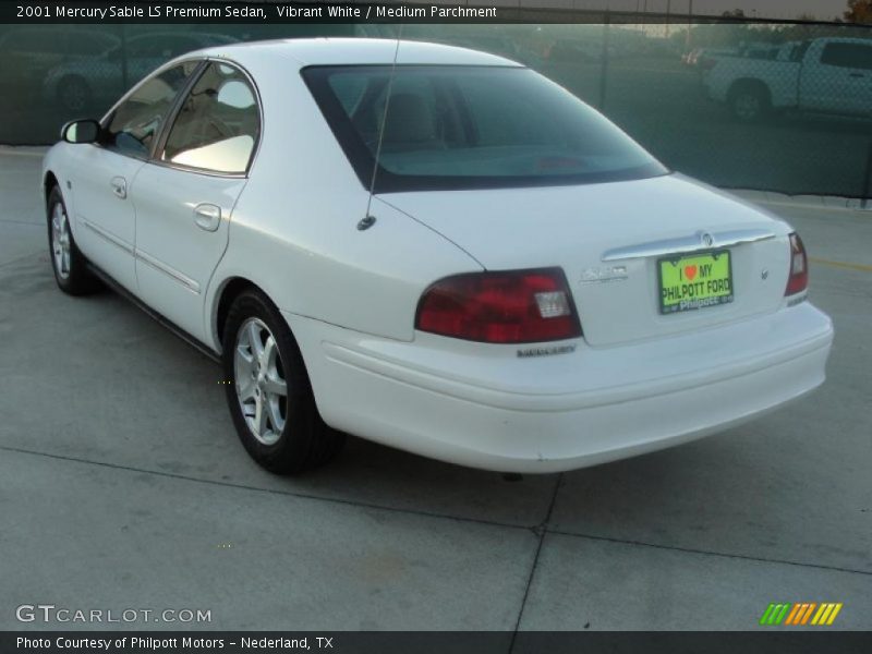 Vibrant White / Medium Parchment 2001 Mercury Sable LS Premium Sedan