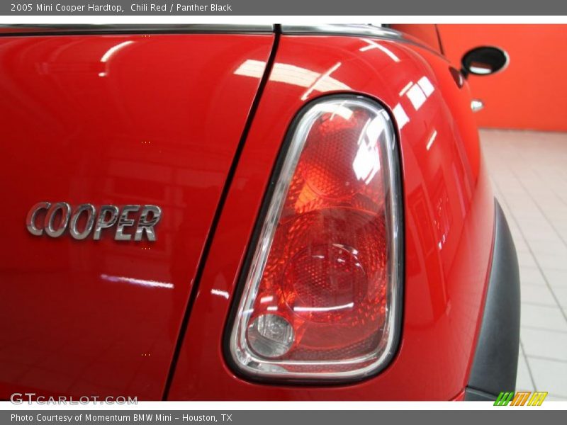 Chili Red / Panther Black 2005 Mini Cooper Hardtop