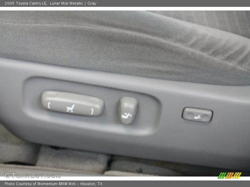 Lunar Mist Metallic / Gray 2005 Toyota Camry LE