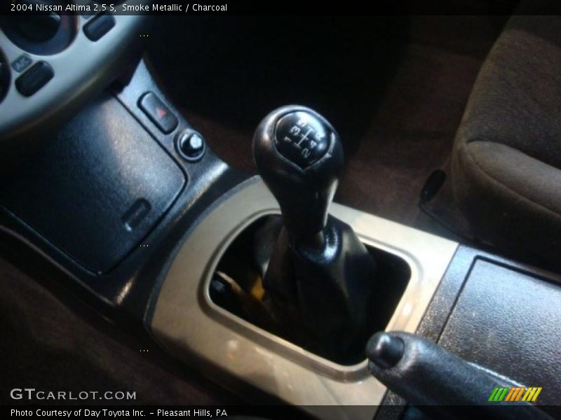  2004 Altima 2.5 S 5 Speed Manual Shifter