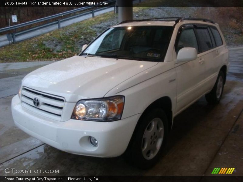 Super White / Gray 2005 Toyota Highlander Limited 4WD