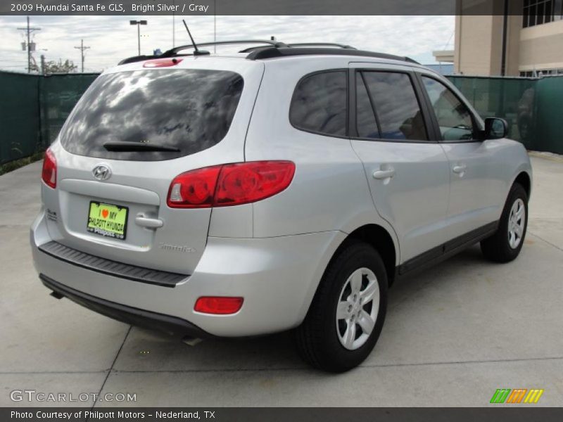 Bright Silver / Gray 2009 Hyundai Santa Fe GLS