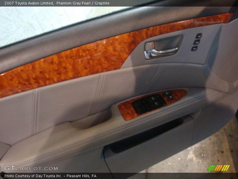 Phantom Gray Pearl / Graphite 2007 Toyota Avalon Limited