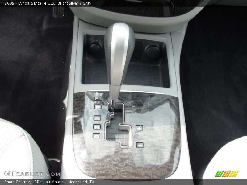 Bright Silver / Gray 2009 Hyundai Santa Fe GLS