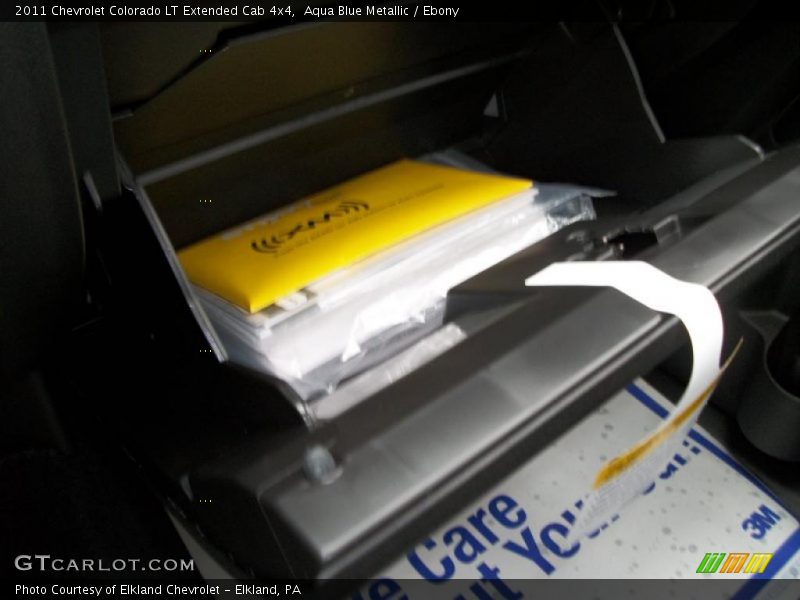 Aqua Blue Metallic / Ebony 2011 Chevrolet Colorado LT Extended Cab 4x4