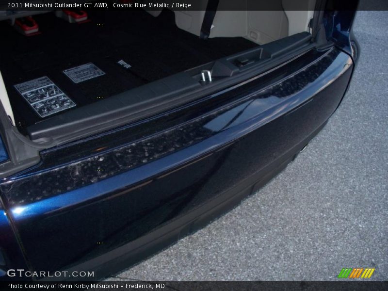 Cosmic Blue Metallic / Beige 2011 Mitsubishi Outlander GT AWD