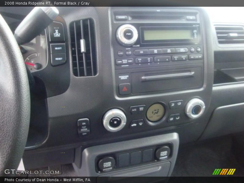 Formal Black / Gray 2008 Honda Ridgeline RT