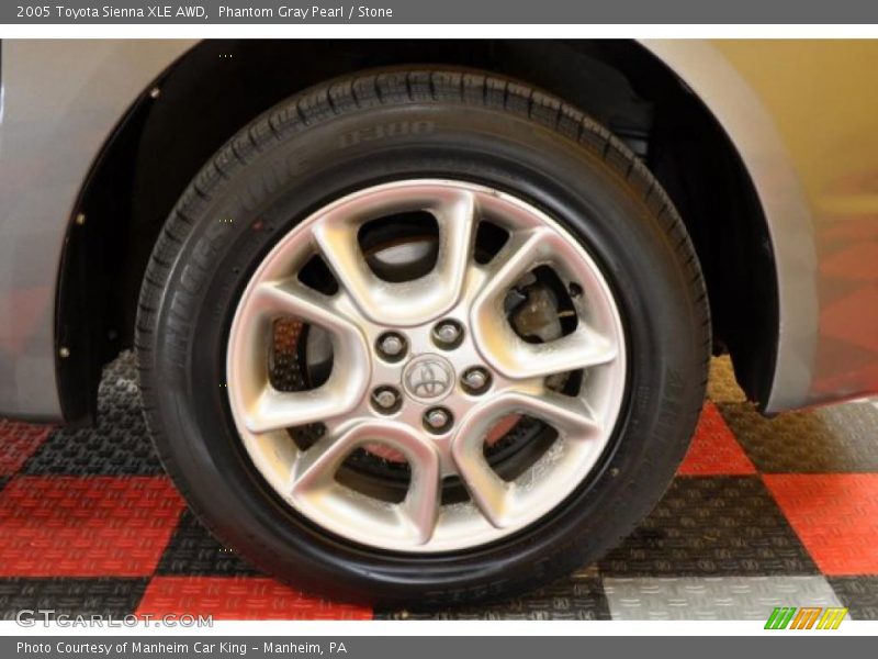 Phantom Gray Pearl / Stone 2005 Toyota Sienna XLE AWD