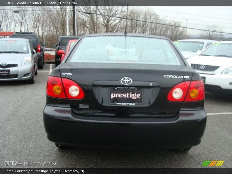 Black / Light Gray 2004 Toyota Corolla LE