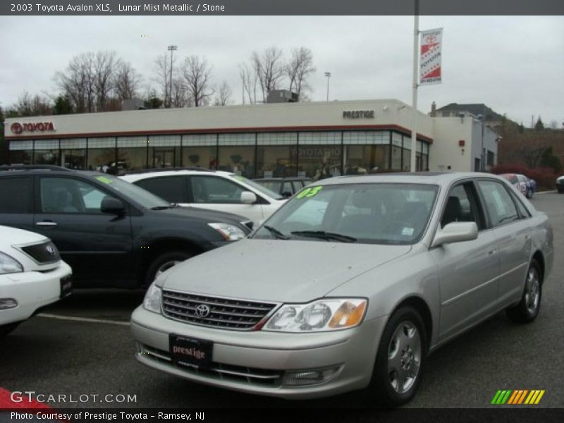 Lunar Mist Metallic / Stone 2003 Toyota Avalon XLS