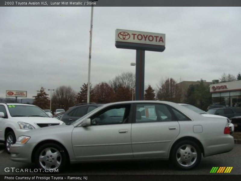 Lunar Mist Metallic / Stone 2003 Toyota Avalon XLS