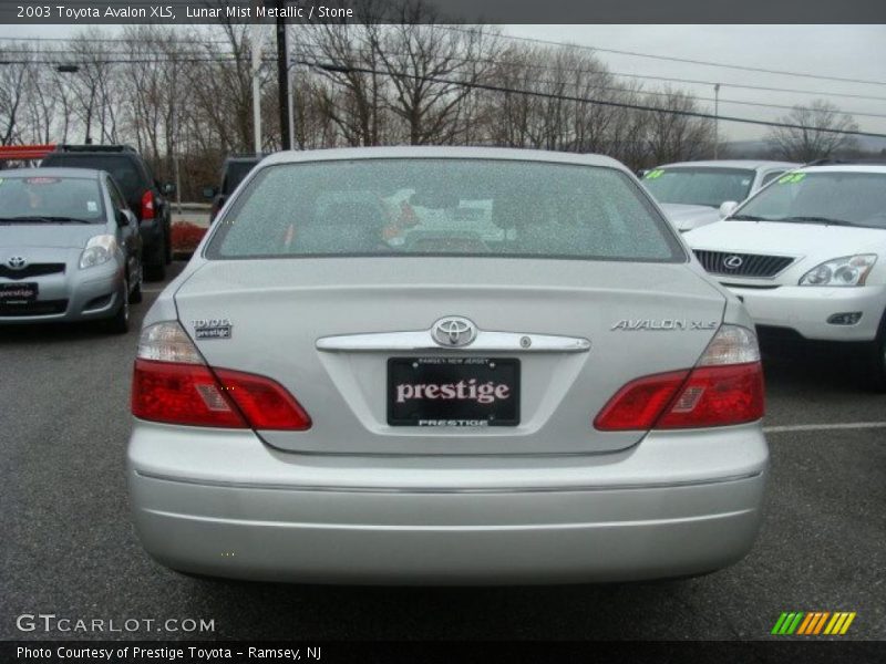 Lunar Mist Metallic / Stone 2003 Toyota Avalon XLS