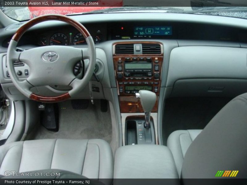Lunar Mist Metallic / Stone 2003 Toyota Avalon XLS