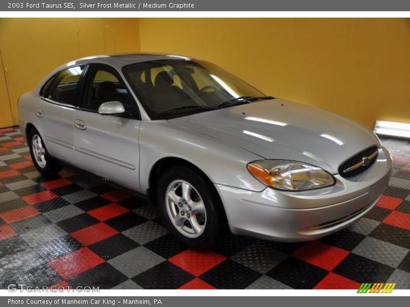 Silver Frost Metallic / Medium Graphite 2003 Ford Taurus SES