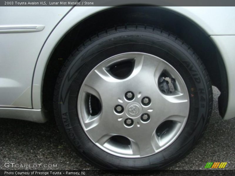 Lunar Mist Metallic / Stone 2003 Toyota Avalon XLS