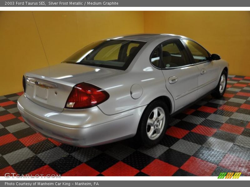 Silver Frost Metallic / Medium Graphite 2003 Ford Taurus SES
