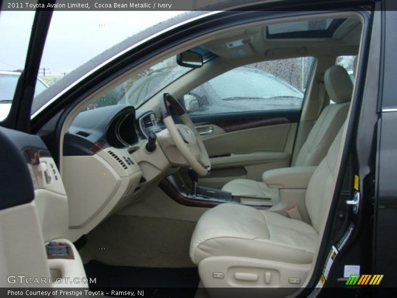  2011 Avalon Limited Ivory Interior