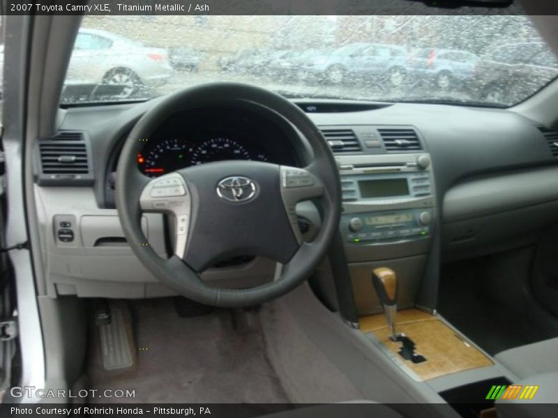 Titanium Metallic / Ash 2007 Toyota Camry XLE
