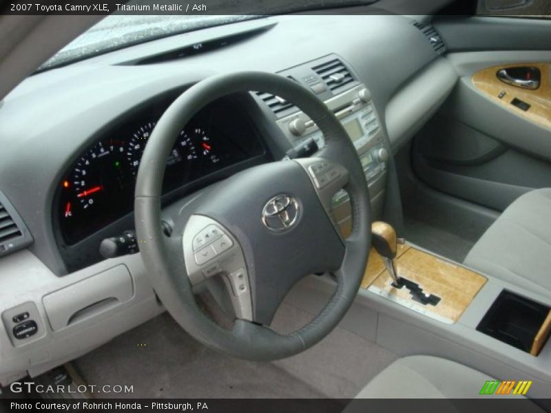 Titanium Metallic / Ash 2007 Toyota Camry XLE