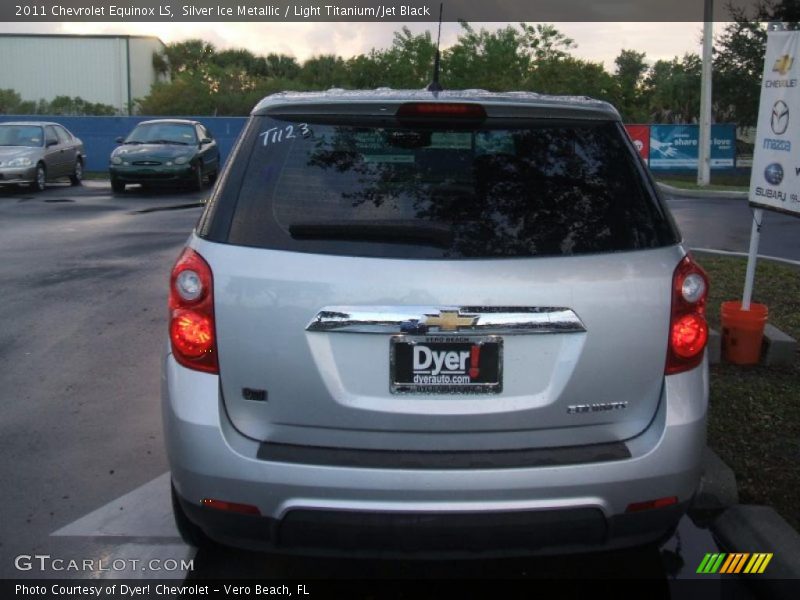 Silver Ice Metallic / Light Titanium/Jet Black 2011 Chevrolet Equinox LS