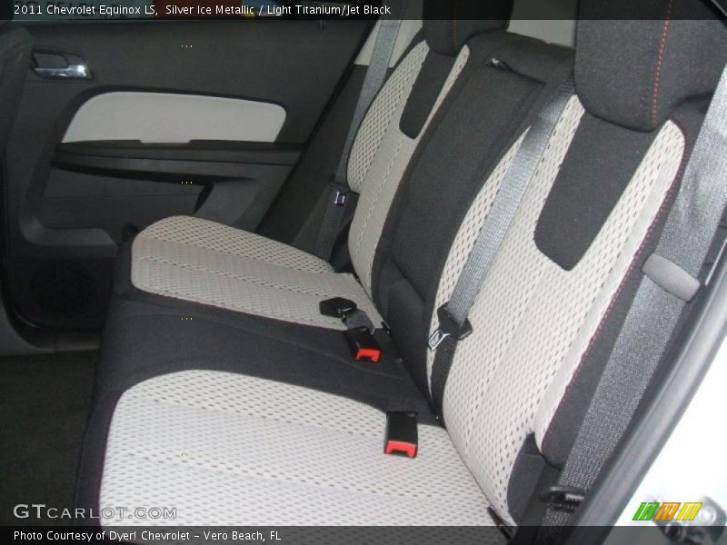 Silver Ice Metallic / Light Titanium/Jet Black 2011 Chevrolet Equinox LS