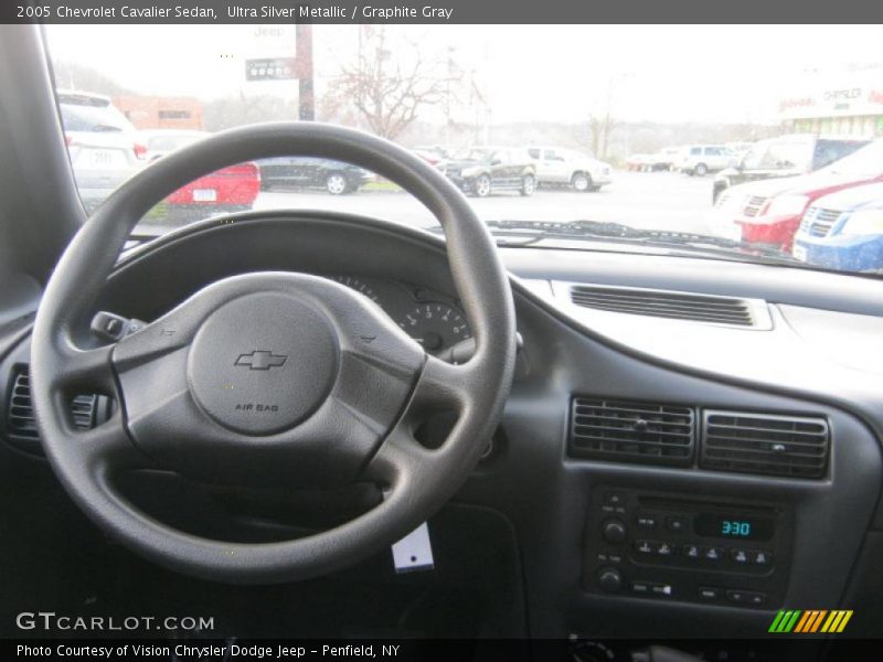 Ultra Silver Metallic / Graphite Gray 2005 Chevrolet Cavalier Sedan