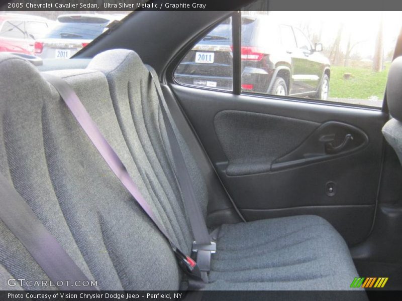 Ultra Silver Metallic / Graphite Gray 2005 Chevrolet Cavalier Sedan