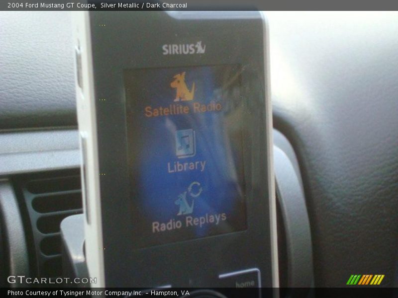 Silver Metallic / Dark Charcoal 2004 Ford Mustang GT Coupe