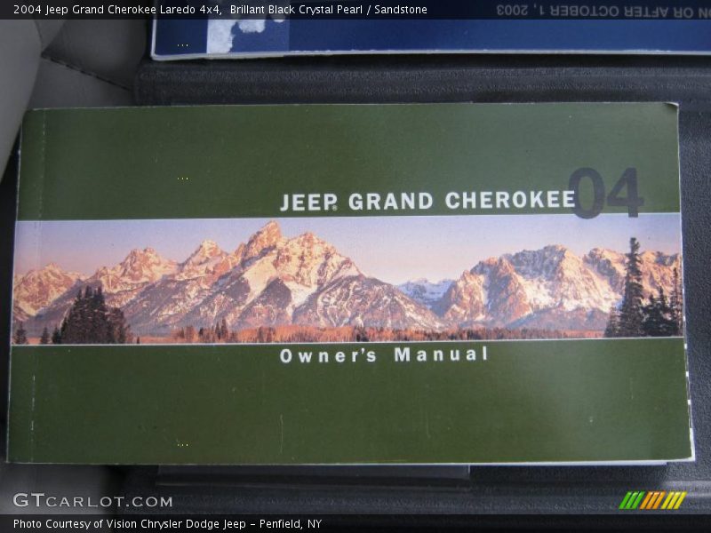 Brillant Black Crystal Pearl / Sandstone 2004 Jeep Grand Cherokee Laredo 4x4