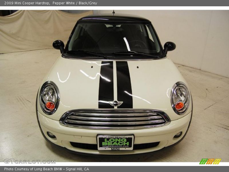 Pepper White / Black/Grey 2009 Mini Cooper Hardtop