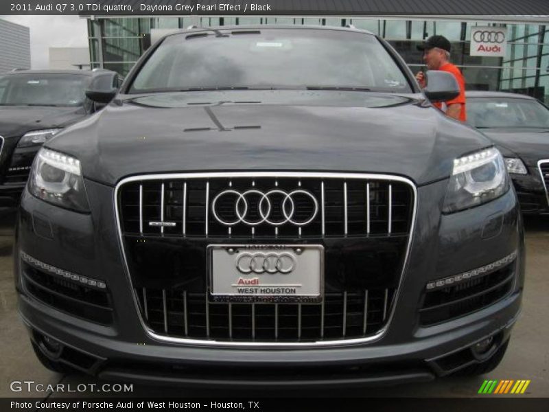 Daytona Grey Pearl Effect / Black 2011 Audi Q7 3.0 TDI quattro