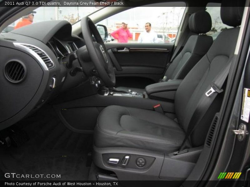 2011 Q7 3.0 TDI quattro Black Interior