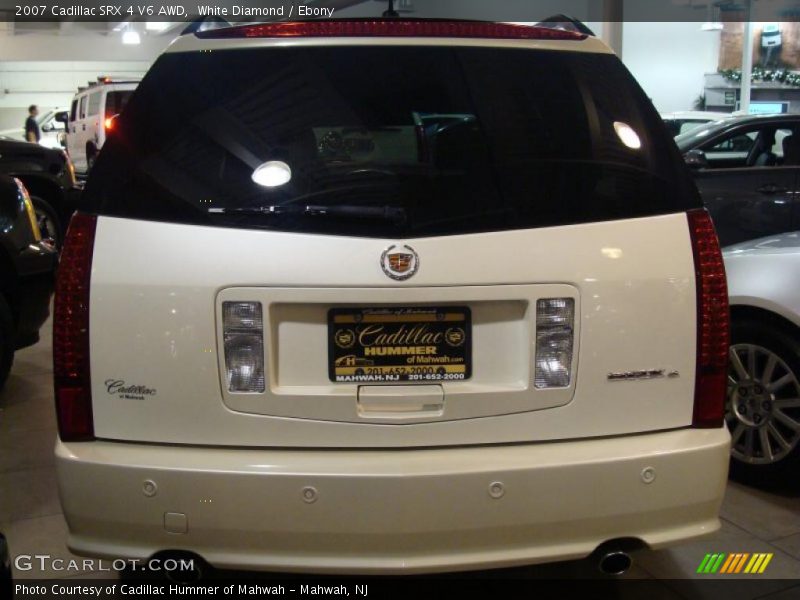 White Diamond / Ebony 2007 Cadillac SRX 4 V6 AWD