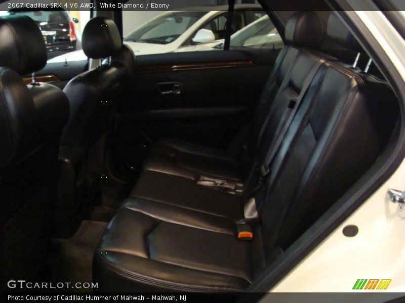 White Diamond / Ebony 2007 Cadillac SRX 4 V6 AWD