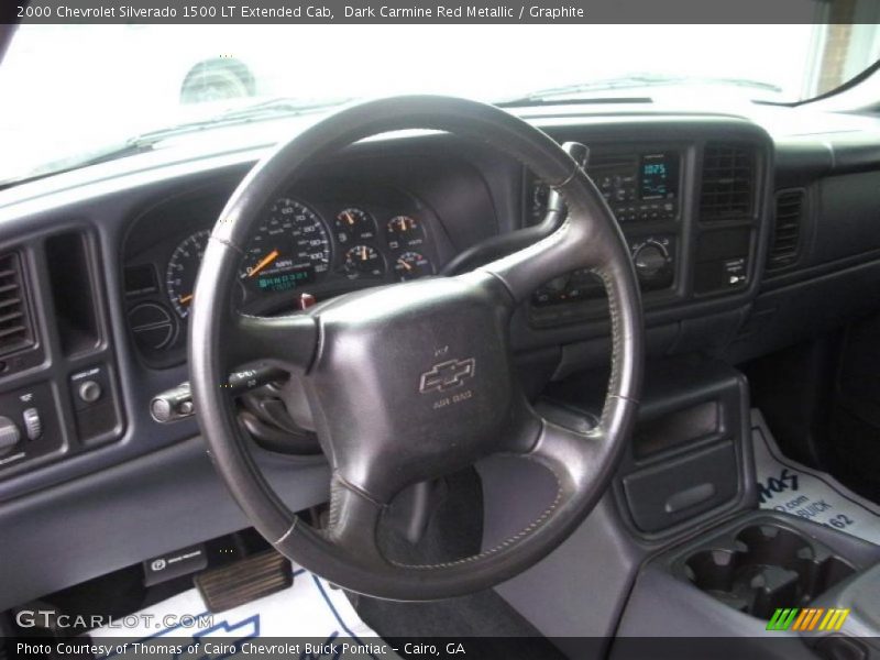 Dashboard of 2000 Silverado 1500 LT Extended Cab