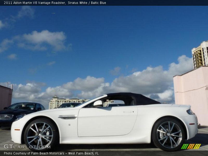  2011 V8 Vantage Roadster Stratus White
