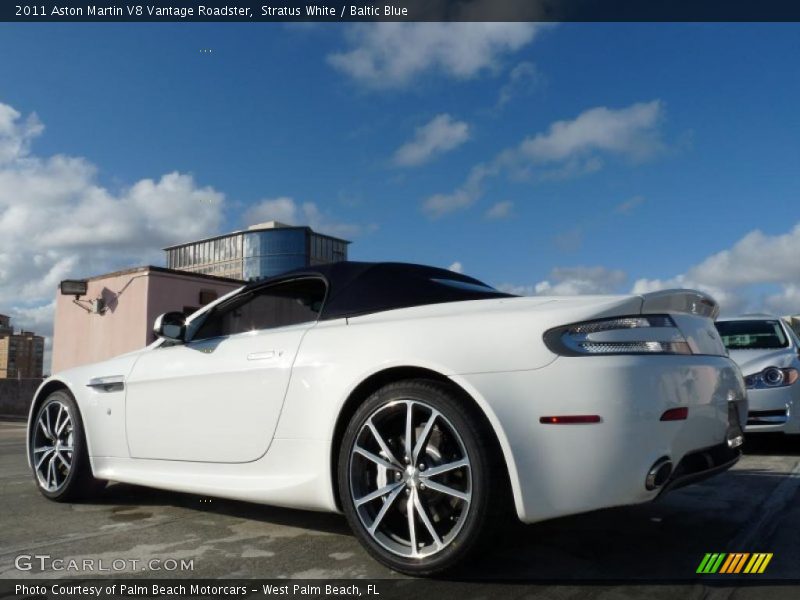  2011 V8 Vantage Roadster Stratus White