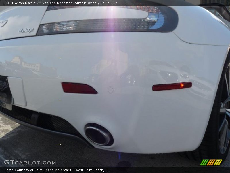 Stratus White / Baltic Blue 2011 Aston Martin V8 Vantage Roadster